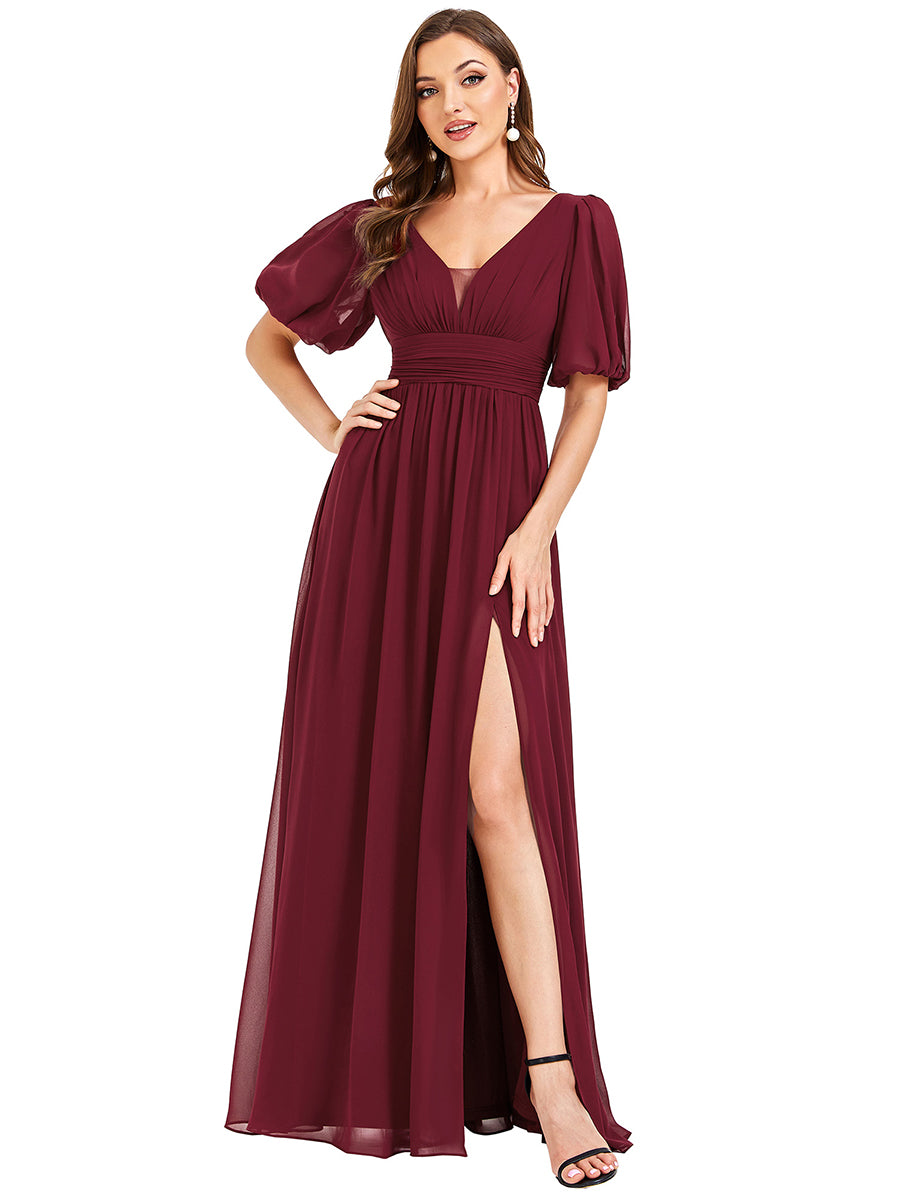 Bodenlanger V-Ausschnitt A-Linie Chiffon Kleid Mit Hohem Schlitz Und Falten Details Kleid #Farbe_Burgunderrot
