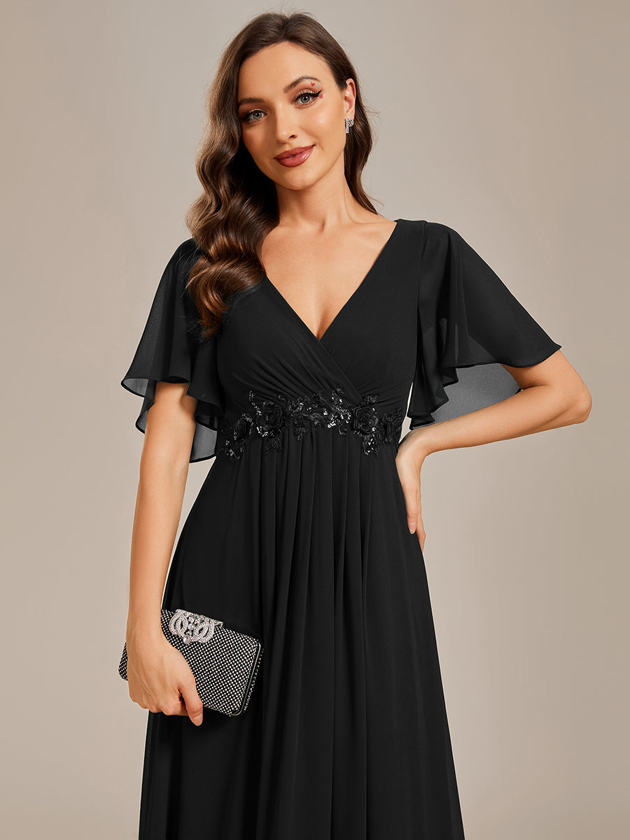 Funkelndes Abendkleid in A-Linie mit Empire-Taille und langen ?rmeln #farbe_Schwarz