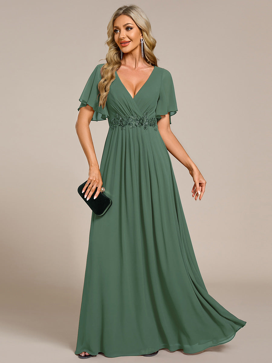 Funkelndes Abendkleid in A-Linie mit Empire-Taille und langen ?rmeln #farbe_Eukalyptus