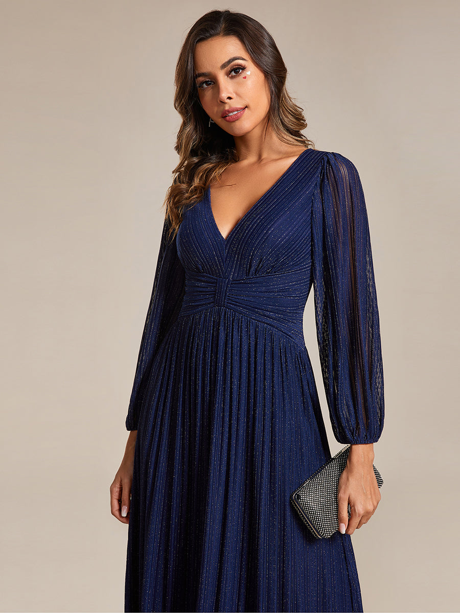 Funkelndes Abendkleid in A-Linie mit Empire-Taille und langen Ärmeln #farbe_Marineblau