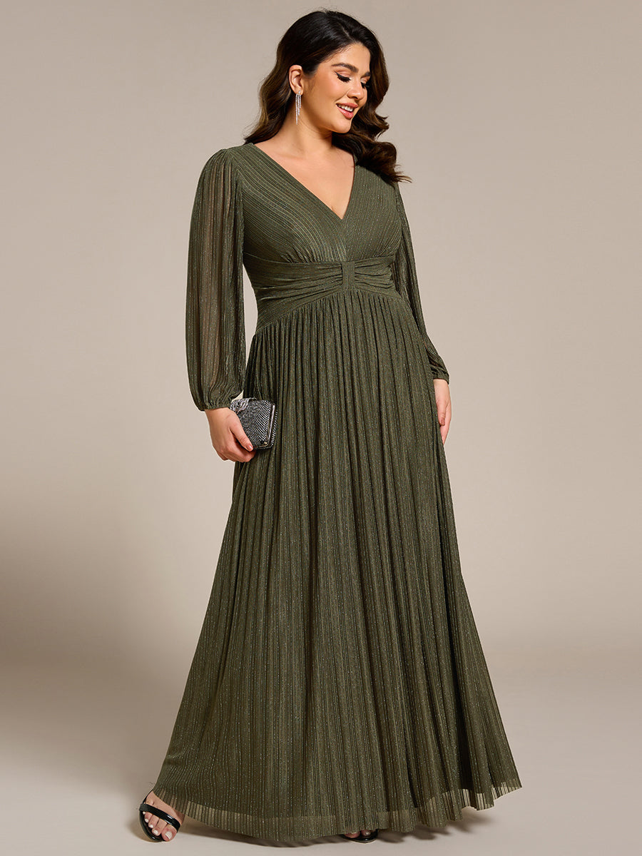 Funkelndes Abendkleid in A-Linie mit Empire-Taille und langen Ärmeln #farbe_Olivgrün