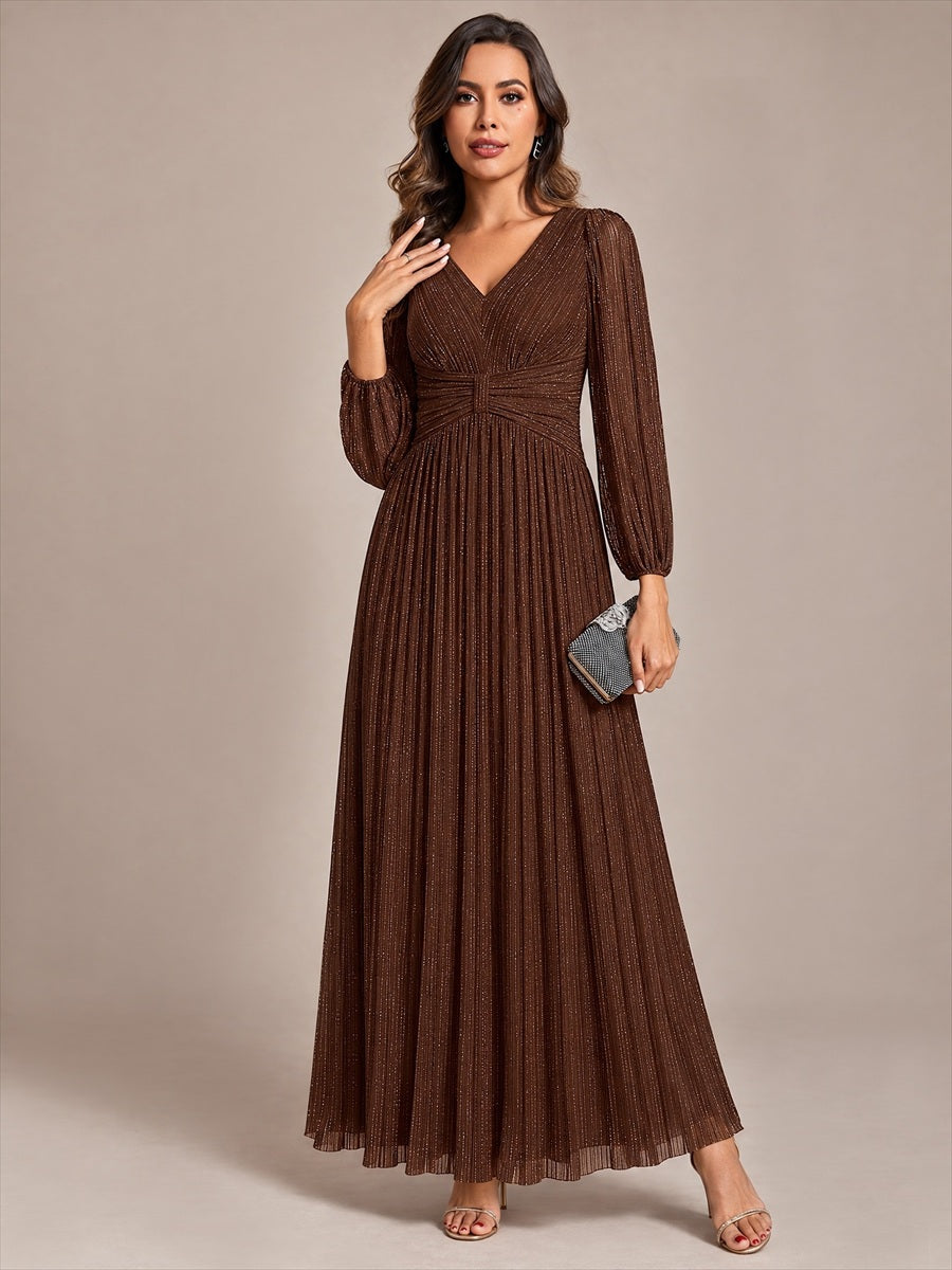 Funkelndes Abendkleid in A-Linie mit Empire-Taille und langen Ärmeln #Farbe_Schokoladenbraun