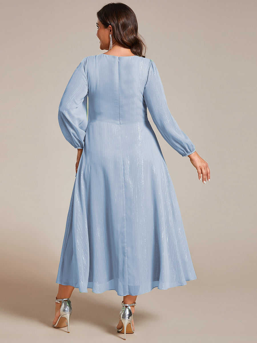 Robe d'invit¡§| de mariage trap¡§¡§ze en mousseline fluide ¡§¡è encolure ronde et longueur au genou #farbe_Himmelblau