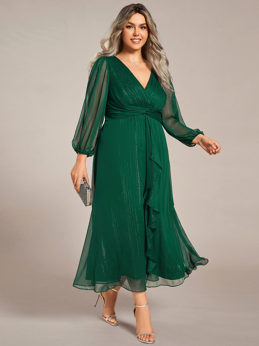 Robe d'invit¡§| de mariage trap¡§¡§ze en mousseline fluide ¡§¡è encolure ronde et longueur au genou #farbe_Dunkelgrün