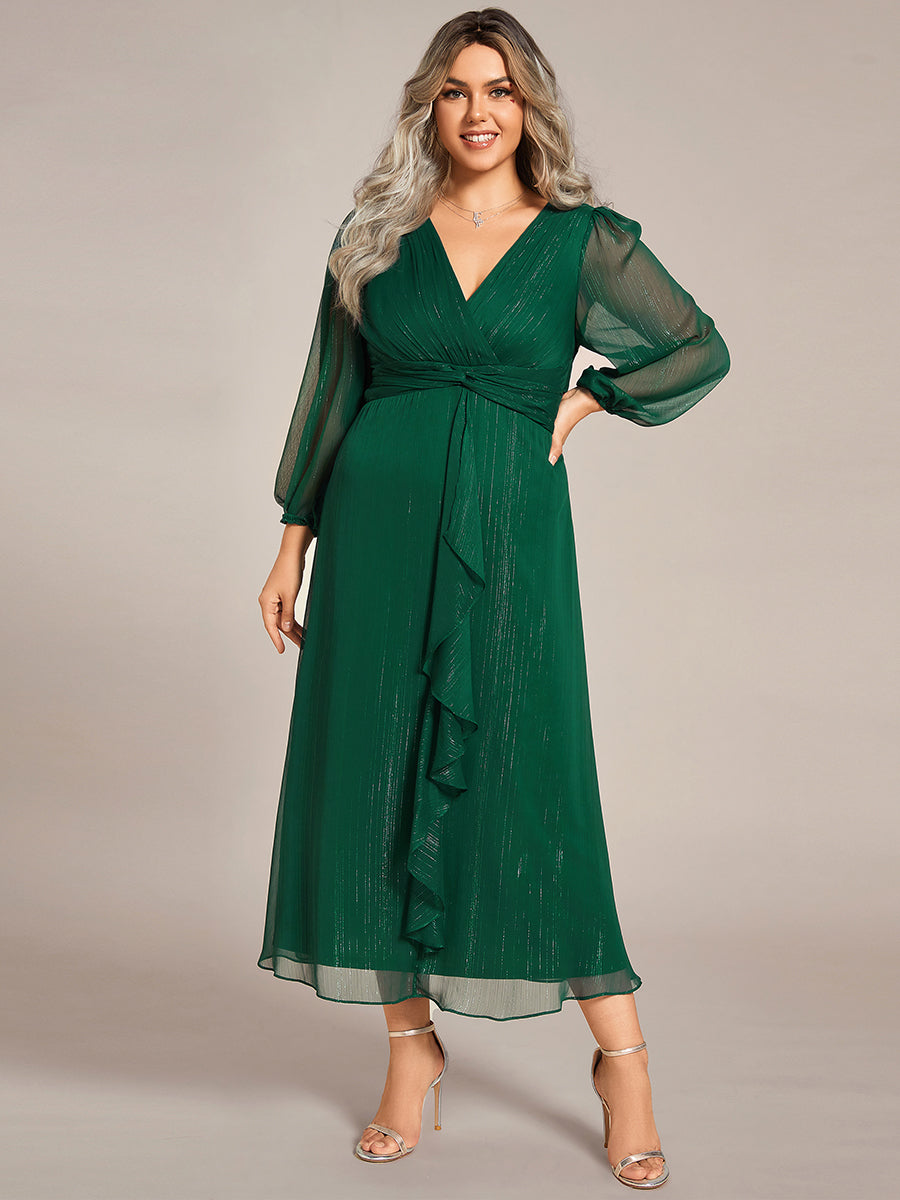 Robe d'invit¡§| de mariage trap¡§¡§ze en mousseline fluide ¡§¡è encolure ronde et longueur au genou #farbe_Dunkelgrün