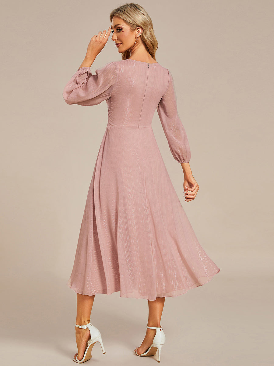 Robe d'invit¡§| de mariage trap¡§¡§ze en mousseline fluide ¡§¡è encolure ronde et longueur au genou #farbe_Altrosa