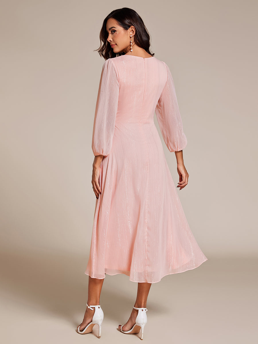 Robe d'invit¡§| de mariage trap¡§¡§ze en mousseline fluide ¡§¡è encolure ronde et longueur au genou #farbe_Pink