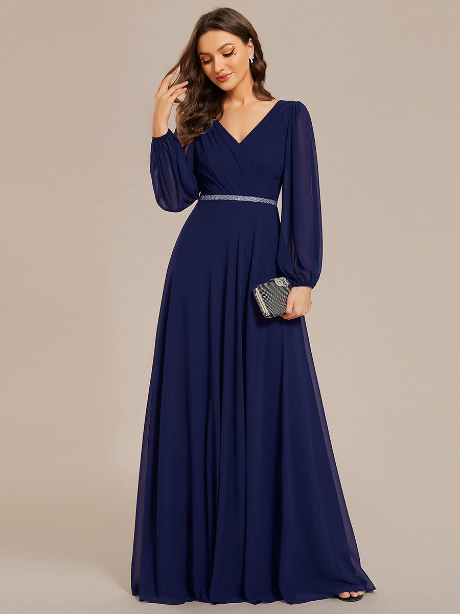 Funkelndes Abendkleid in A-Linie mit Empire-Taille und langen ?rmeln #farbe_Marineblau