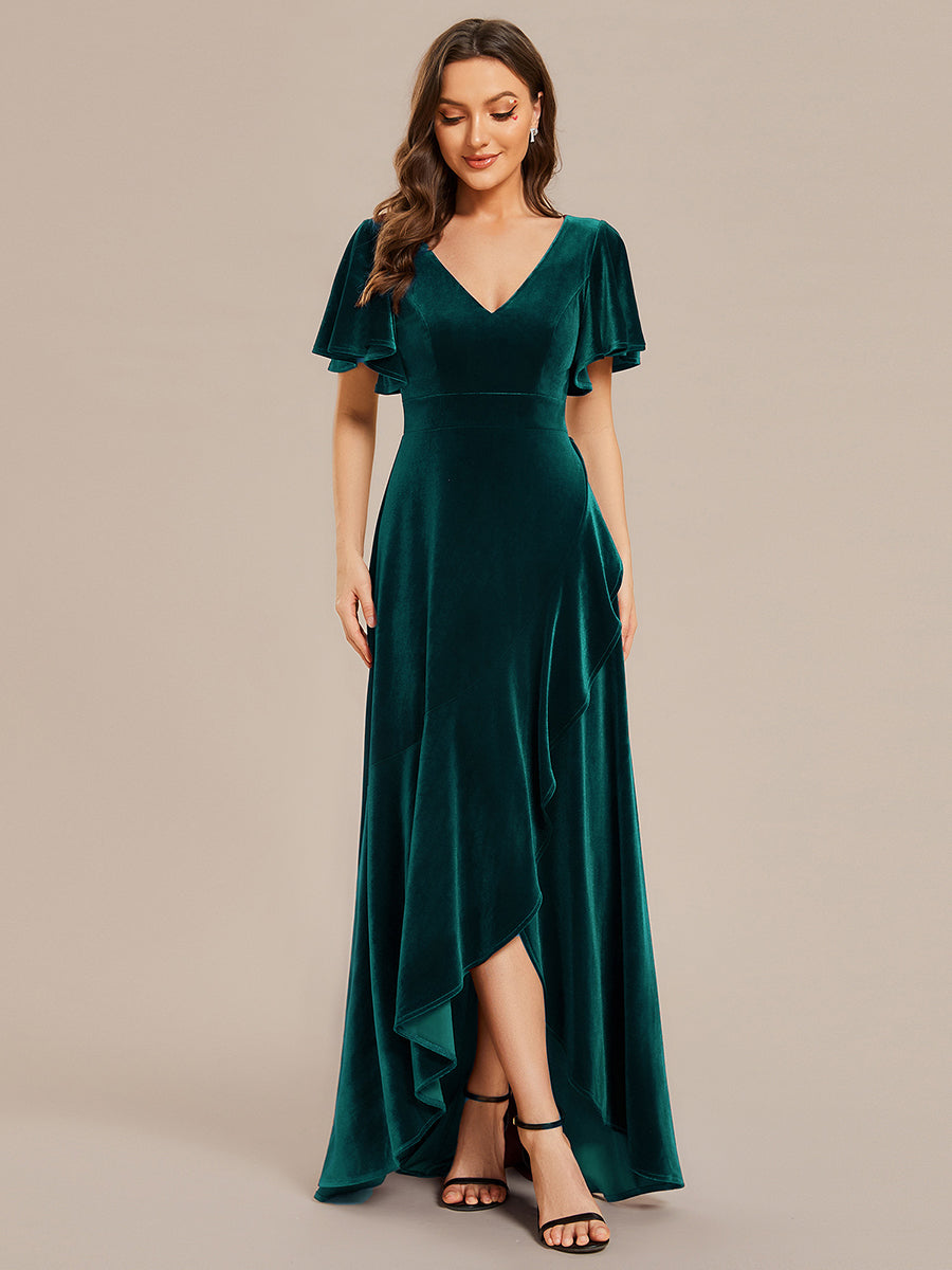 Hoch-Tief V-Ausschnitt A-Linie Samt Kleid Mit Rüschendetails #Farbe_Dunkelgrün