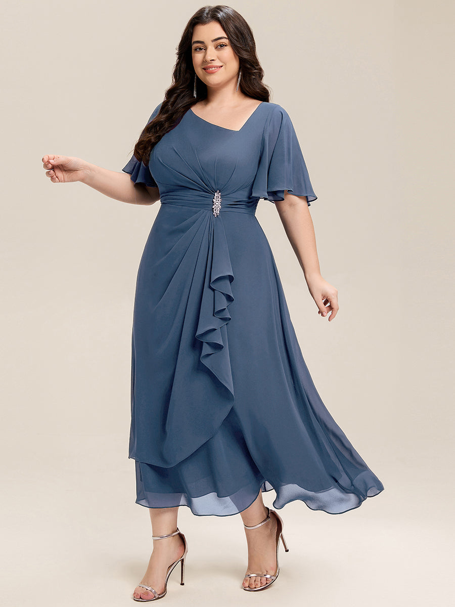 Abendkleid mit Volantärmeln und Strass-Details aus Chiffon abendkleid #Farbe_Taubenblau