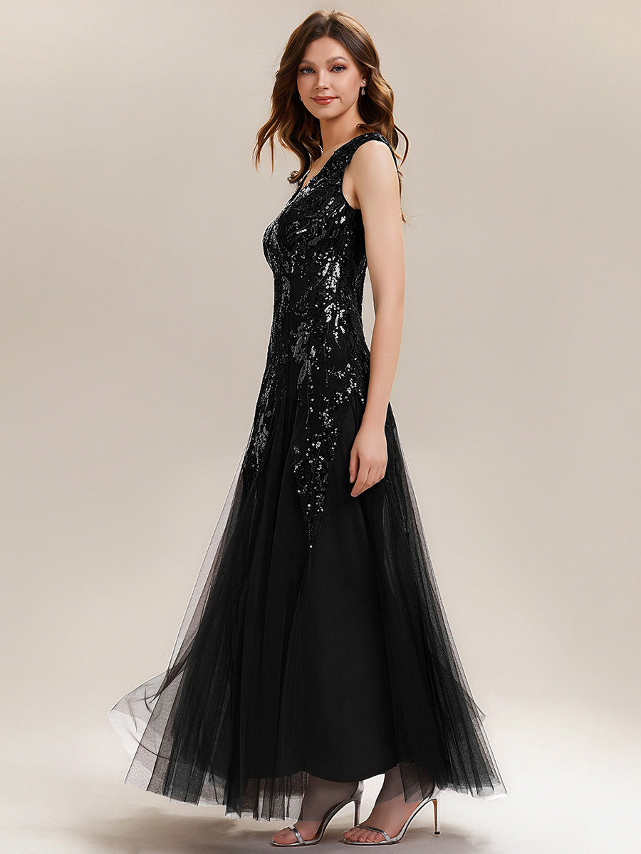 Bodenlanger V-Ausschnitt A-Linie Pailletten Kleid Mit Besticktem Blumenmuster #Farbe_Schwarz