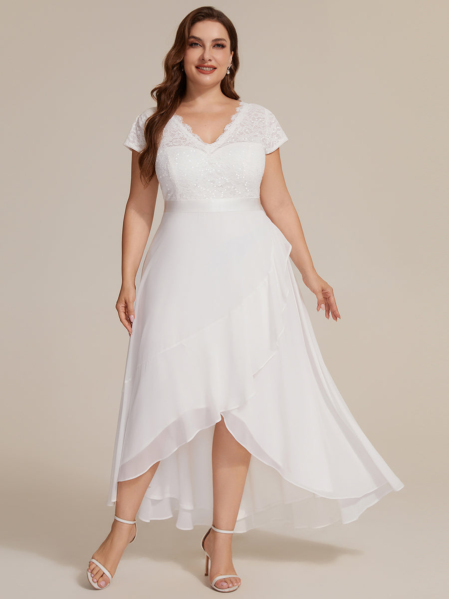 Asymmetrischer Saum, tiefer V-Ausschnitt, Chiffon-Kleid mit Rüschen-Patchwork – Hoch-Tief-Kleid #Farbe_Weiß