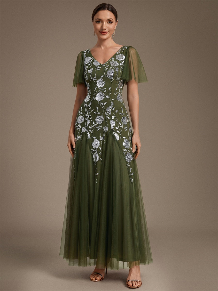 Bodenlanger V-Ausschnitt A-Linie Pailletten Kleid Mit Patchwork Und Funkelnden Details #Farbe_Olivgrün