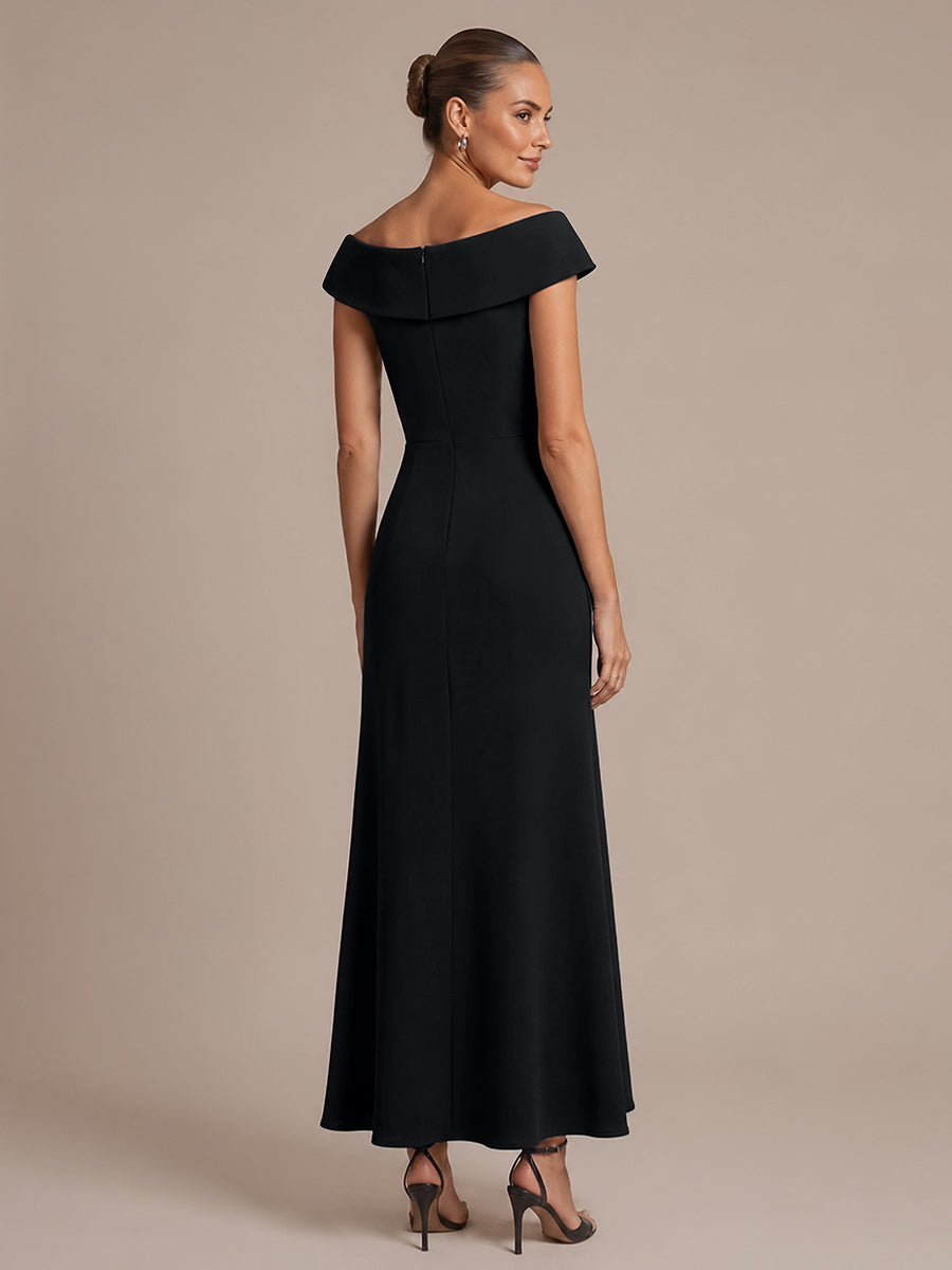 Asymmetrischer Saum V-Ausschnitt Meerjungfrau Kleid Aus Krepp Schlitz Volants #Farbe_Schwarz