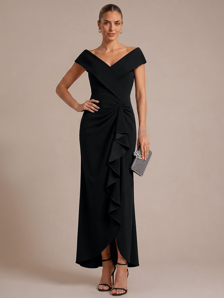 Asymmetrischer Saum V-Ausschnitt Meerjungfrau Kleid Aus Krepp Schlitz Volants #Farbe_Schwarz