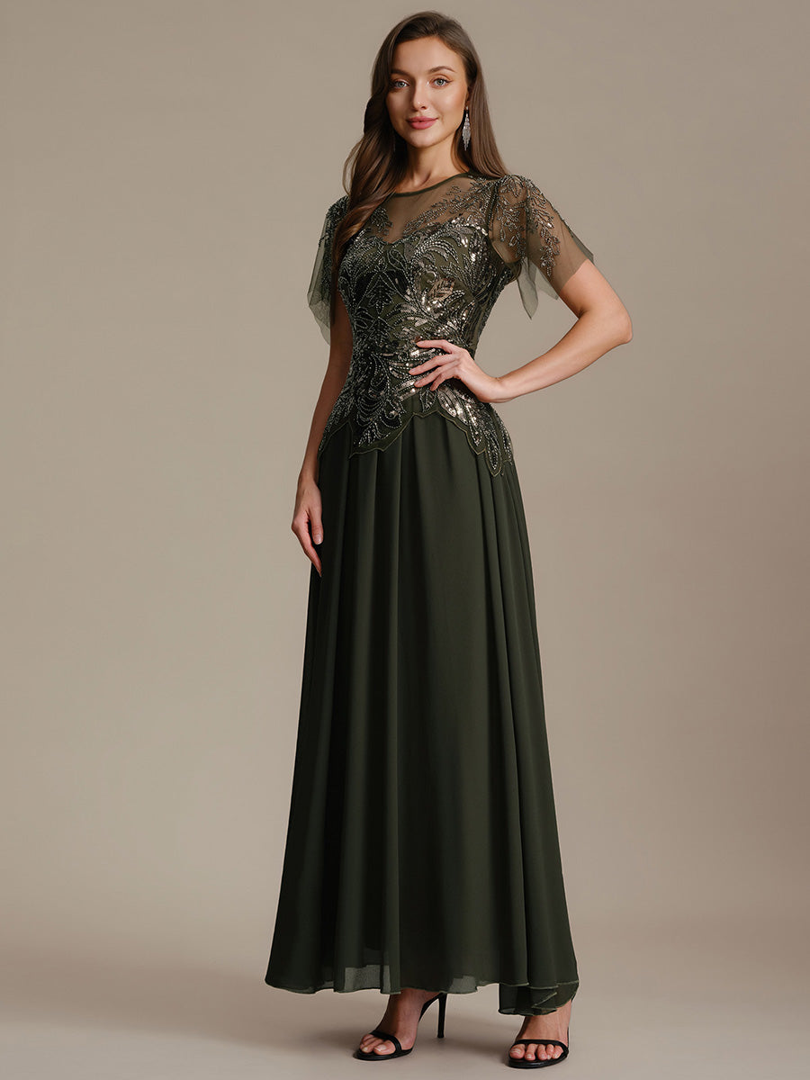 Maxikleid Mit Rundhalsausschnitt A-Linien Schnitt Tüllstoff Patchwork Und Pailletten Details Transparente Gestaltung #Farbe_Olivgrün