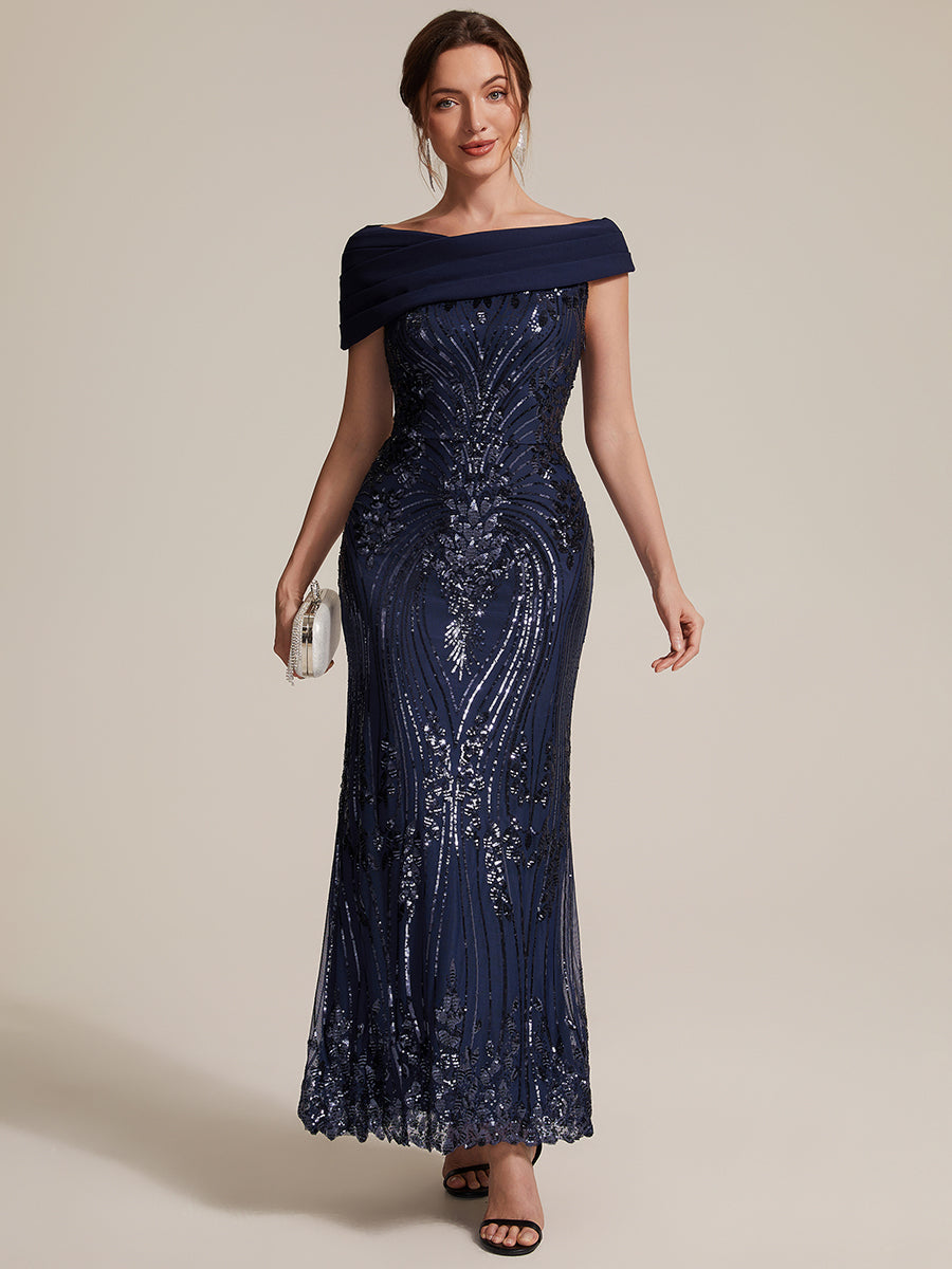 Maxilänge Asymmetrischer Ausschnitt Figurbetontes Kleid Aus Pailletten Für Glamourösen Look #Farbe_Marineblau