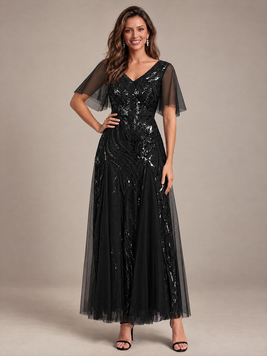 Maxilänge V-Ausschnitt A-Linien Kleid Aus Pailletten Für Glamourösen Look #Farbe_Schwarz