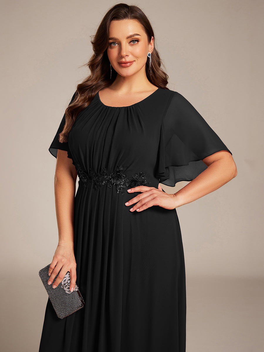 Bodenlanger A-Linien Chiffonkleid Mit Raffung Blumenmuster Und Applikationen #Farbe_Schwarz