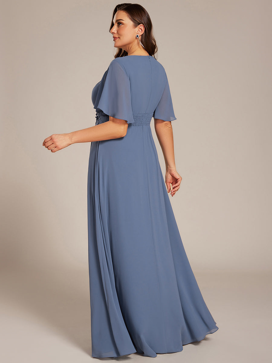 Bodenlanger A-Linien Chiffonkleid Mit Raffung Blumenmuster Und Applikationen #Farbe_Taubenblau