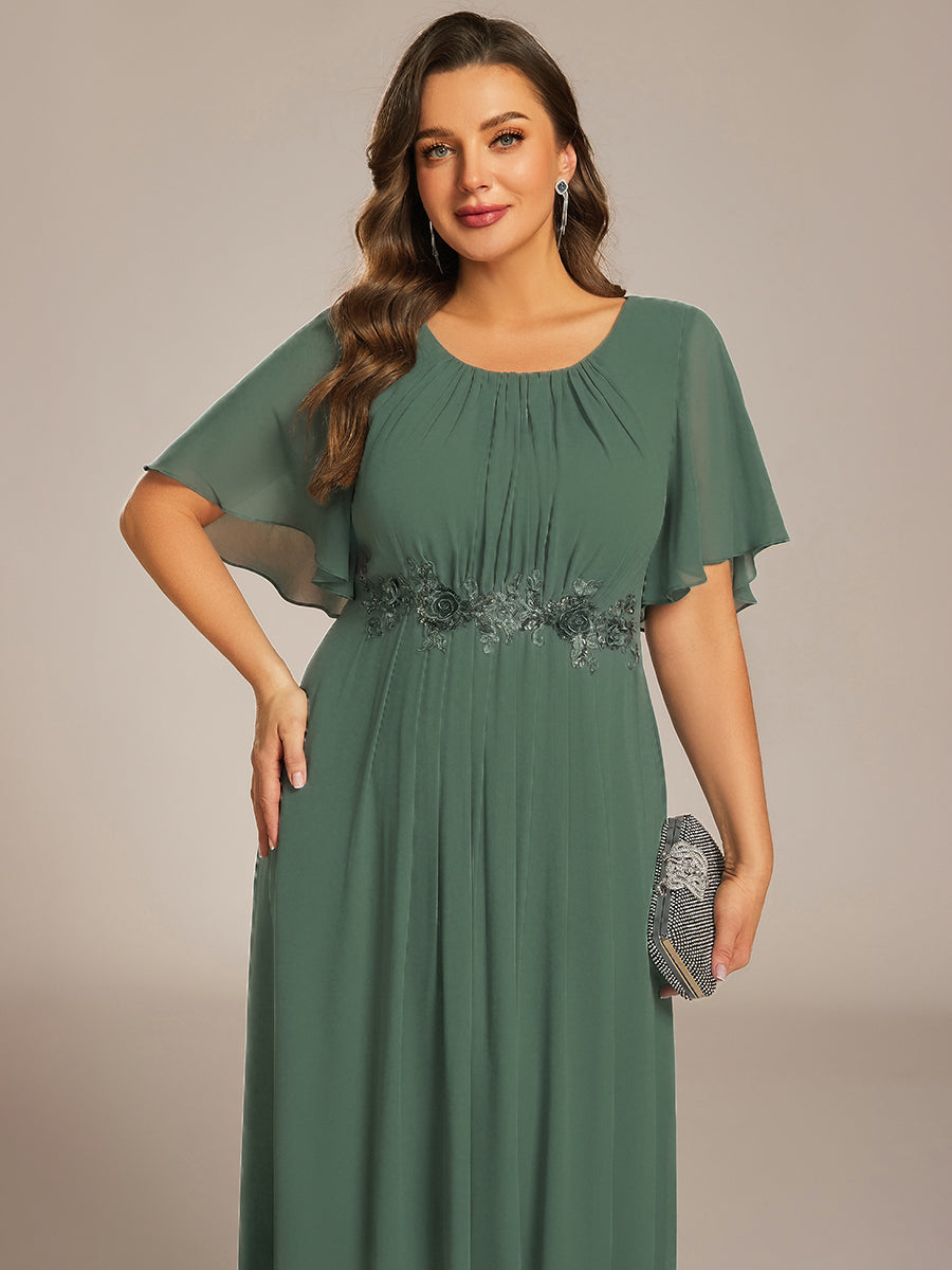 Bodenlanger A-Linien Chiffonkleid Mit Raffung Blumenmuster Und Applikationen #Farbe_Eukalyptus