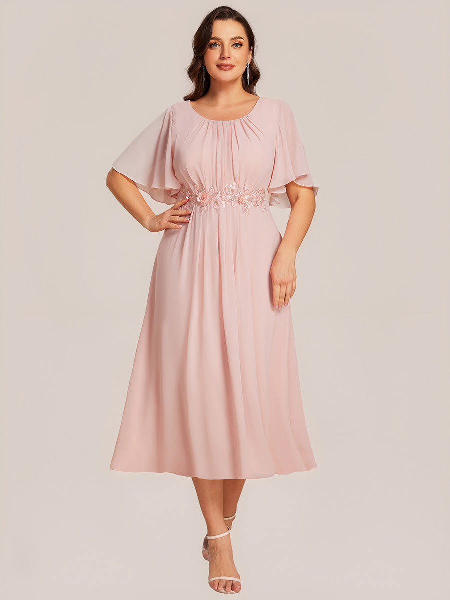 Midi Länge A Linie Chiffon Kleid Mit Rundhalsausschnitt Raffung Blumenmuster Und Applikationen #Farbe_Pink