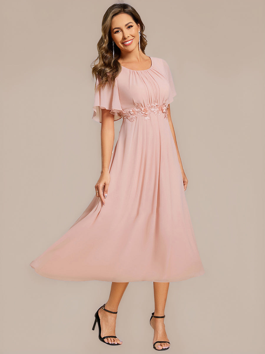 Midi Länge A Linie Chiffon Kleid Mit Rundhalsausschnitt Raffung Blumenmuster Und Applikationen #Farbe_Pink