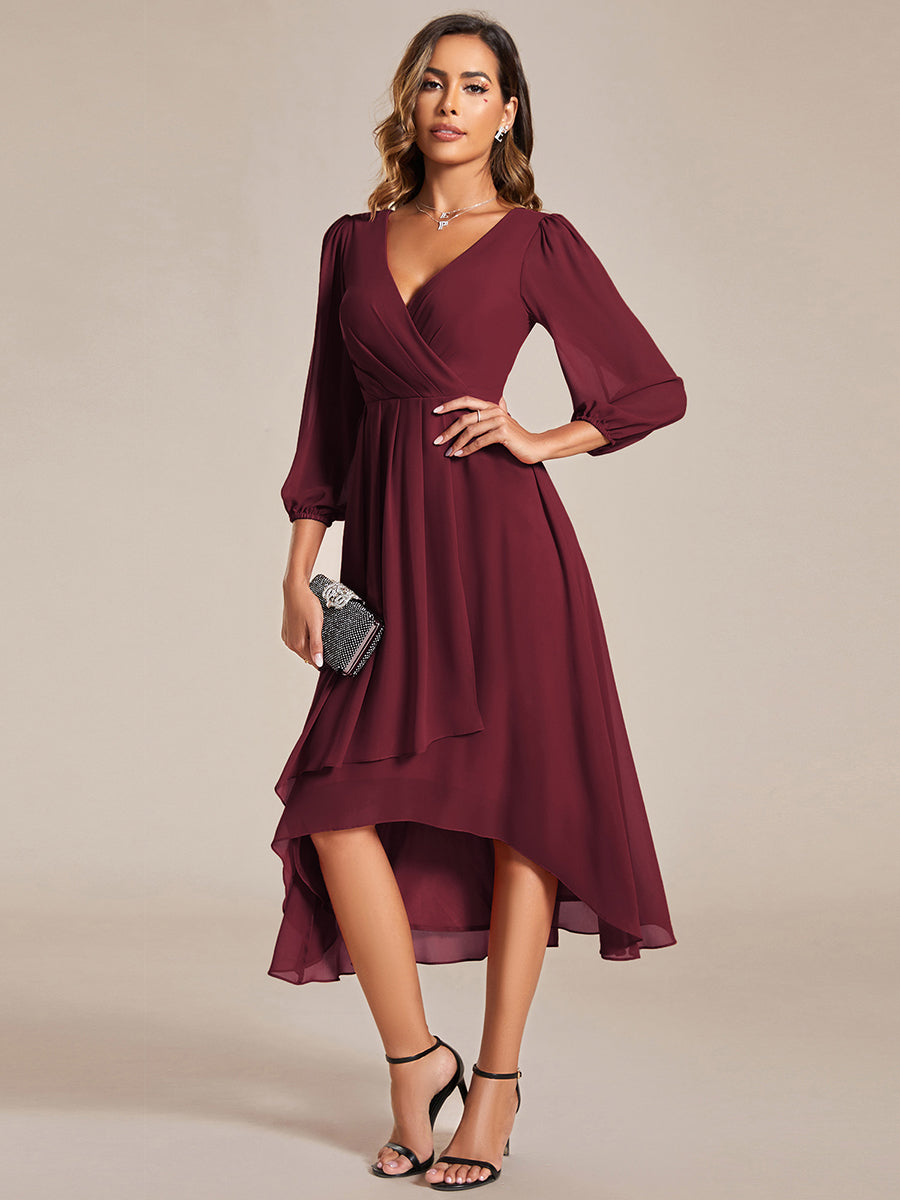 Robe d'invit¨¦ de mariage trap¨¨ze en mousseline fluide ¨¤ encolure ronde et longueur au genou #farbe_Burgunderrot