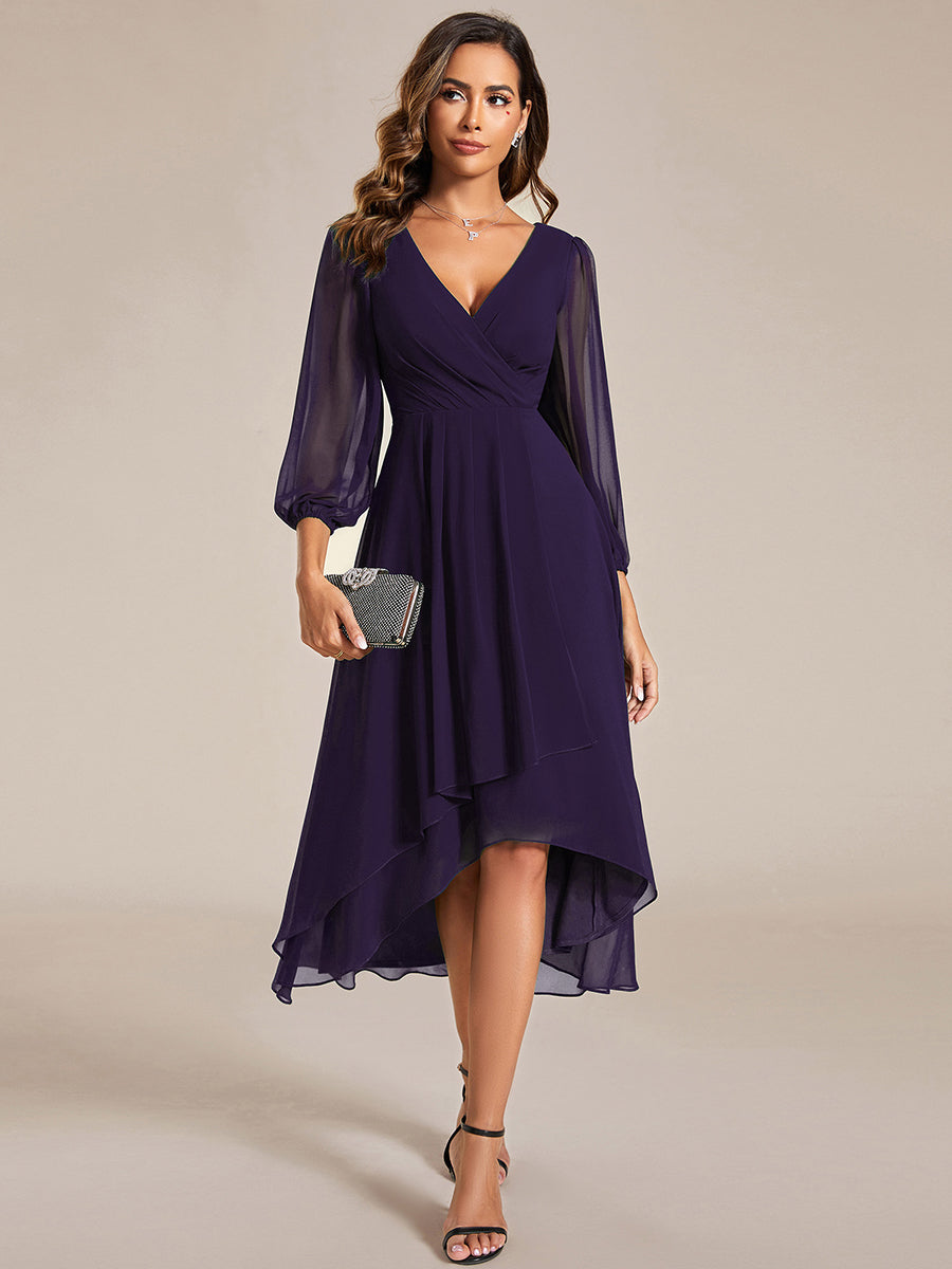 Robe d'invit¨¦ de mariage trap¨¨ze en mousseline fluide ¨¤ encolure ronde et longueur au genou #farbe_Dunkelviolett