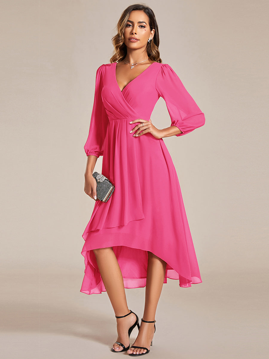 Robe d'invit¨¦ de mariage trap¨¨ze en mousseline fluide ¨¤ encolure ronde et longueur au genou #farbe_Knallpink