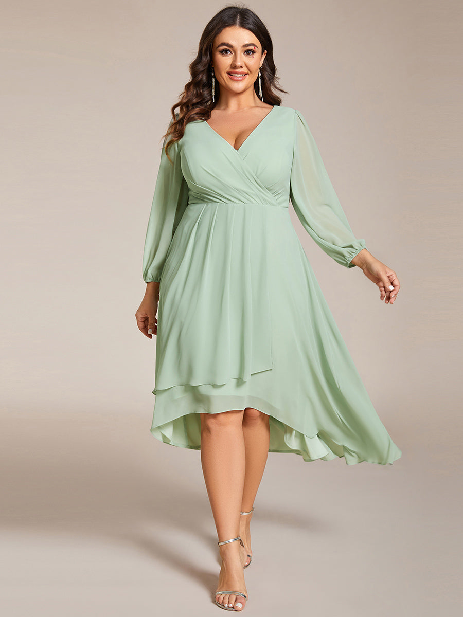 Robe d'invit¨¦ de mariage trap¨¨ze en mousseline fluide ¨¤ encolure ronde et longueur au genou #farbe_Mintgrün