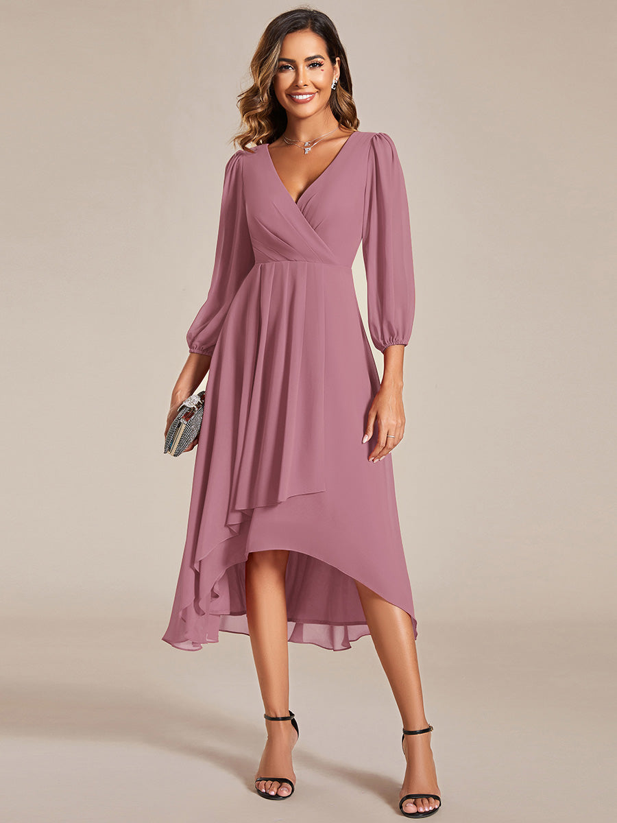 Robe d'invit¨¦ de mariage trap¨¨ze en mousseline fluide ¨¤ encolure ronde et longueur au genou #farbe_Orchideenviolett