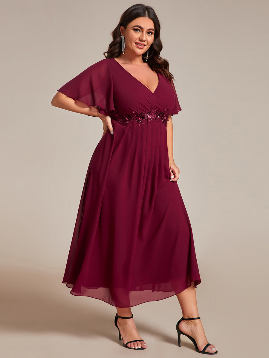 Midi Länge V-Ausschnitt A-Linie Chiffon Kleid Mit Applikationen Und Raffung Details Kleid #Farbe_Burgunderrot