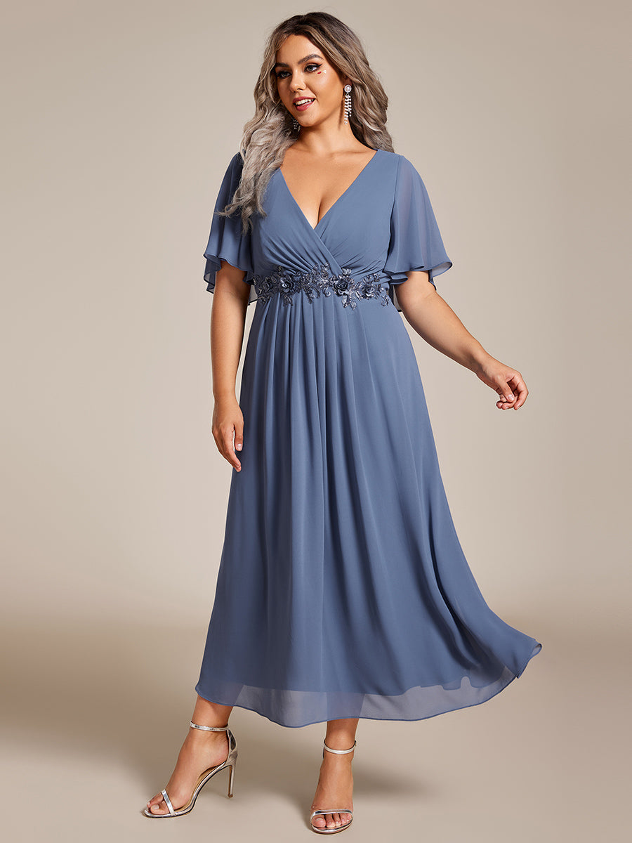 Midi Länge V-Ausschnitt A-Linie Chiffon Kleid Mit Applikationen Und Raffung Details Kleid #Farbe_Taubenblau