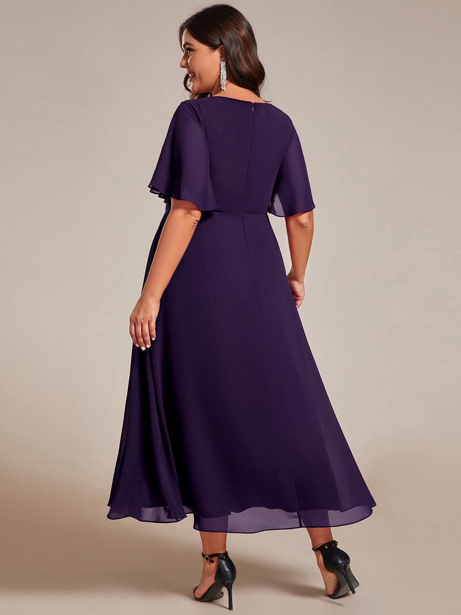 Midi Länge V-Ausschnitt A-Linie Chiffon Kleid Mit Applikationen Und Raffung Details Kleid #Farbe_Dunkelviolett