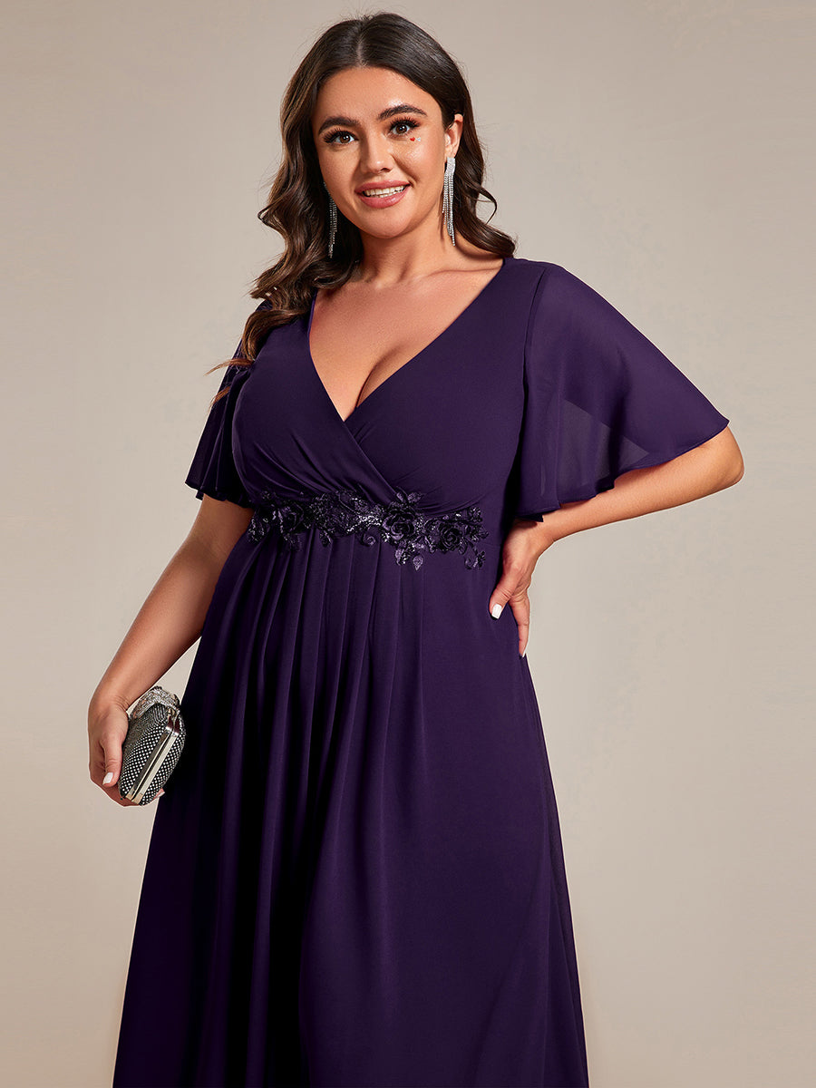 Midi Länge V-Ausschnitt A-Linie Chiffon Kleid Mit Applikationen Und Raffung Details Kleid #Farbe_Dunkelviolett