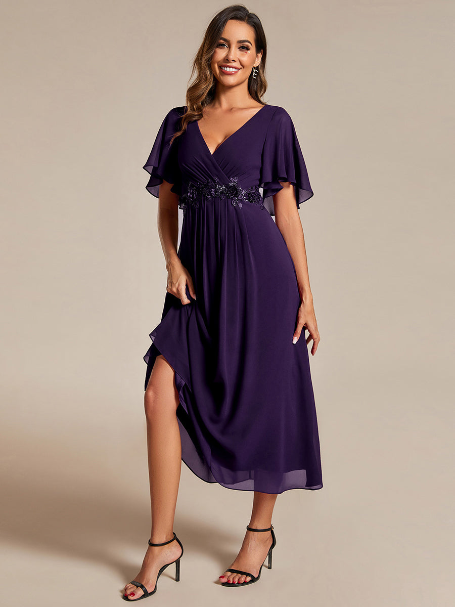 Midi Länge V-Ausschnitt A-Linie Chiffon Kleid Mit Applikationen Und Raffung Details Kleid #Farbe_Dunkelviolett
