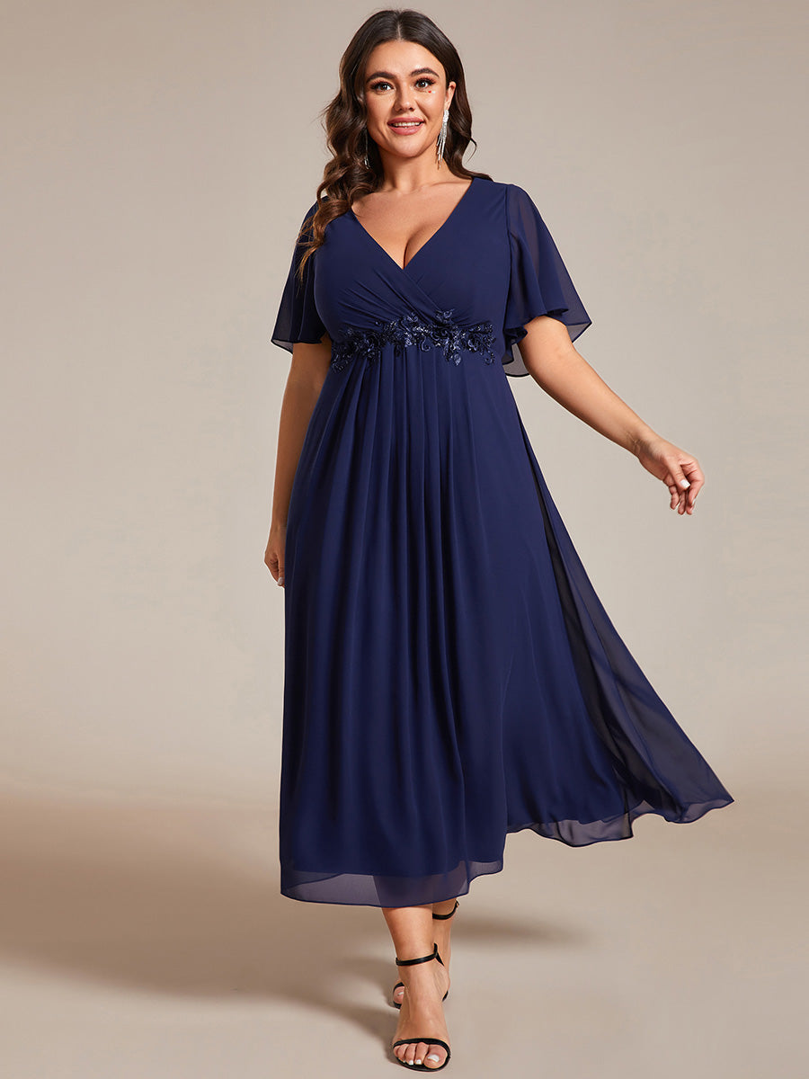 Midi Länge V-Ausschnitt A-Linie Chiffon Kleid Mit Applikationen Und Raffung Details Kleid #Farbe_Marineblau