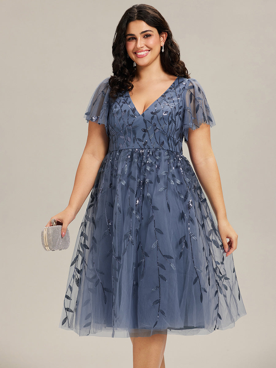 Midi Länge V-Ausschnitt A-Linie Pailletten Kleid Mit Besticktem Blumenmuster Und Gerafften Details #Farbe_Taubenblau