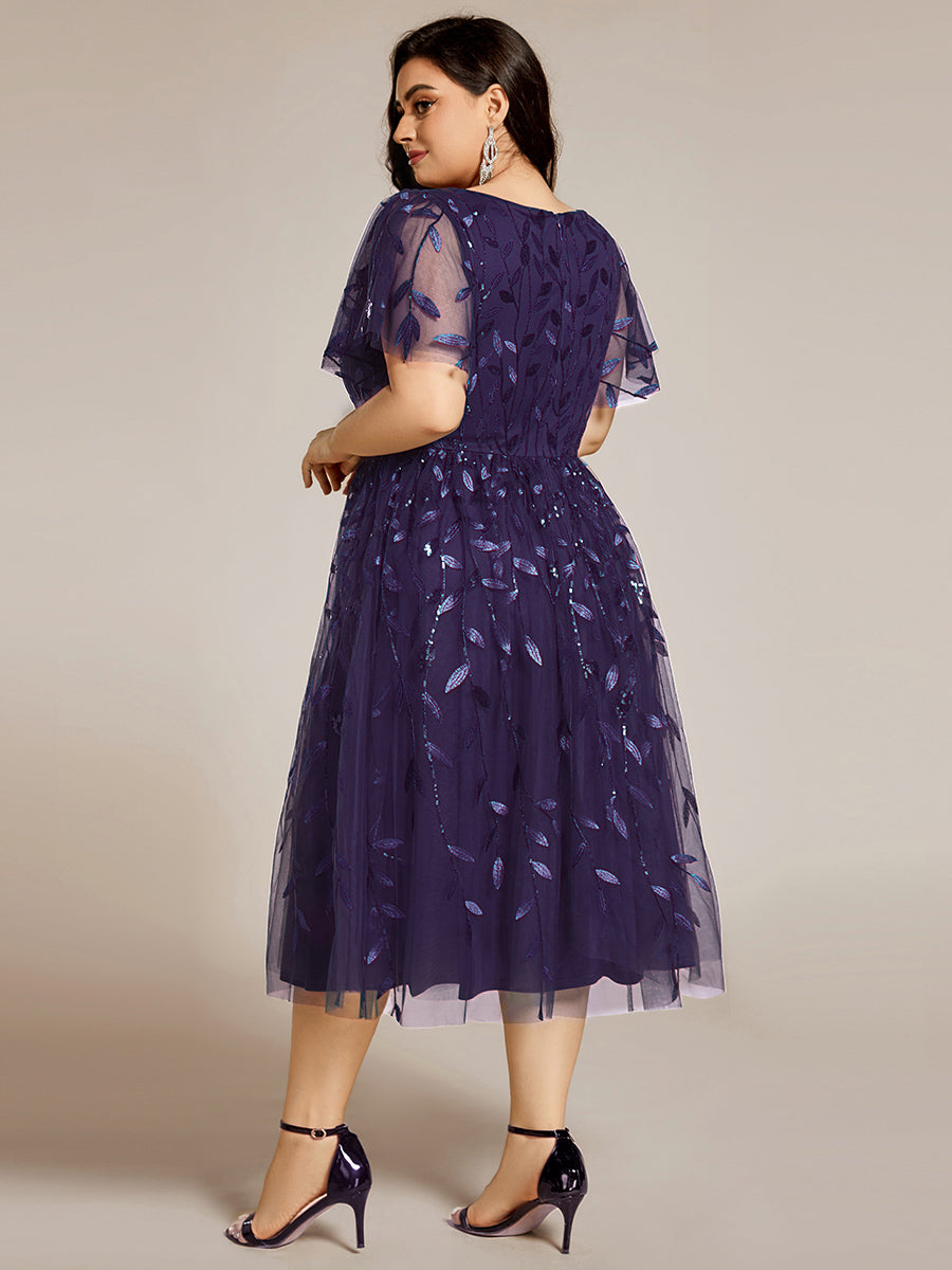 Midi Länge V-Ausschnitt A-Linie Pailletten Kleid Mit Besticktem Blumenmuster Und Gerafften Details #Farbe_Dunkelviolett