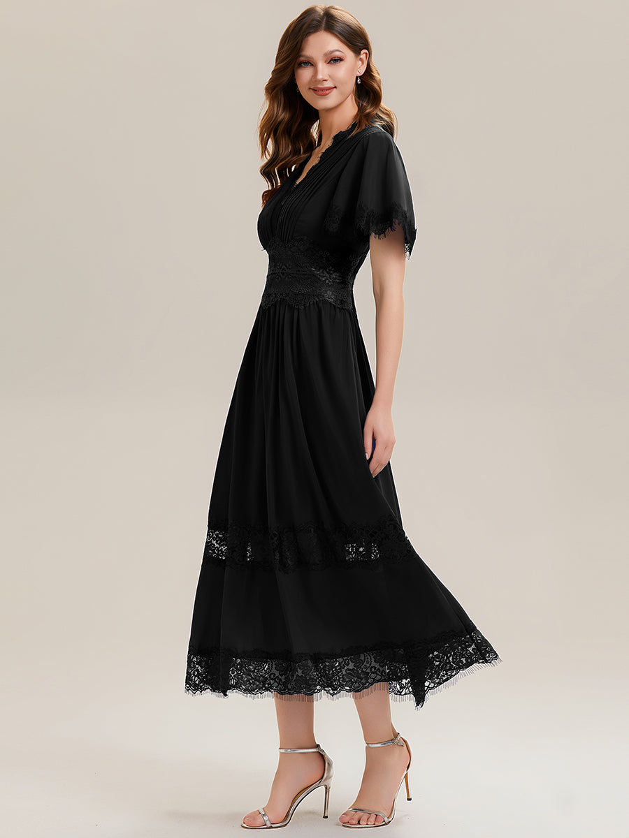 Tea L?nge V-Ausschnitt A-Linie Chiffon Kleid Mit Falten Design Und Cut-Out Detail #Farbe_Schwarz