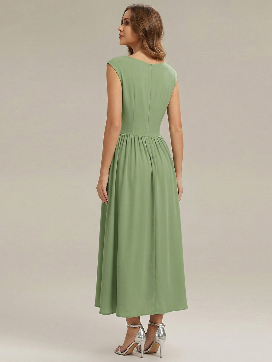 Kn?chellang V-Ausschnitt A-Linien Kleid Aus Strick Mit Raffung Und P¨¹nktchen Design #Farbe_Salbeigrün