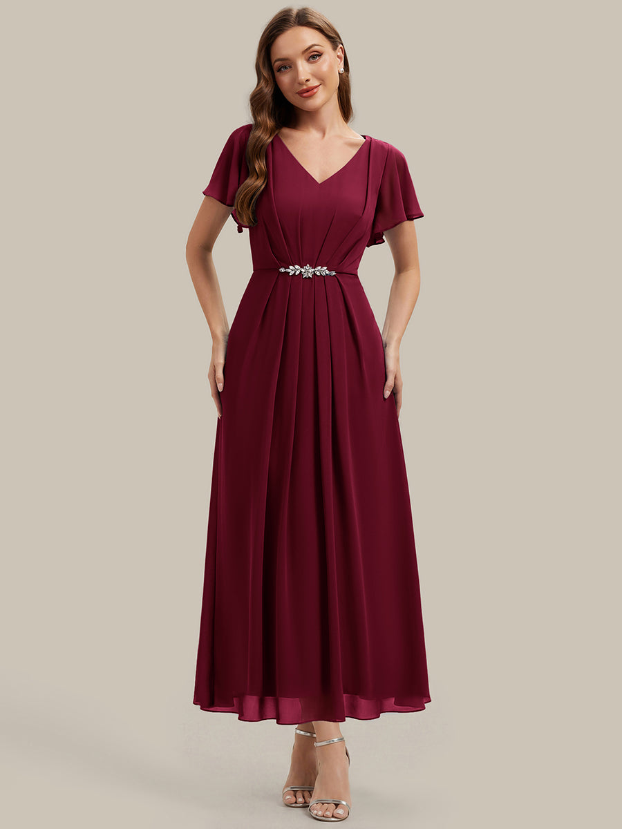 Kn?chellang V-Ausschnitt A-Line Chiffon Kleid R¨¹schendetails Strassverzierungen #Farbe_Burgunderrot