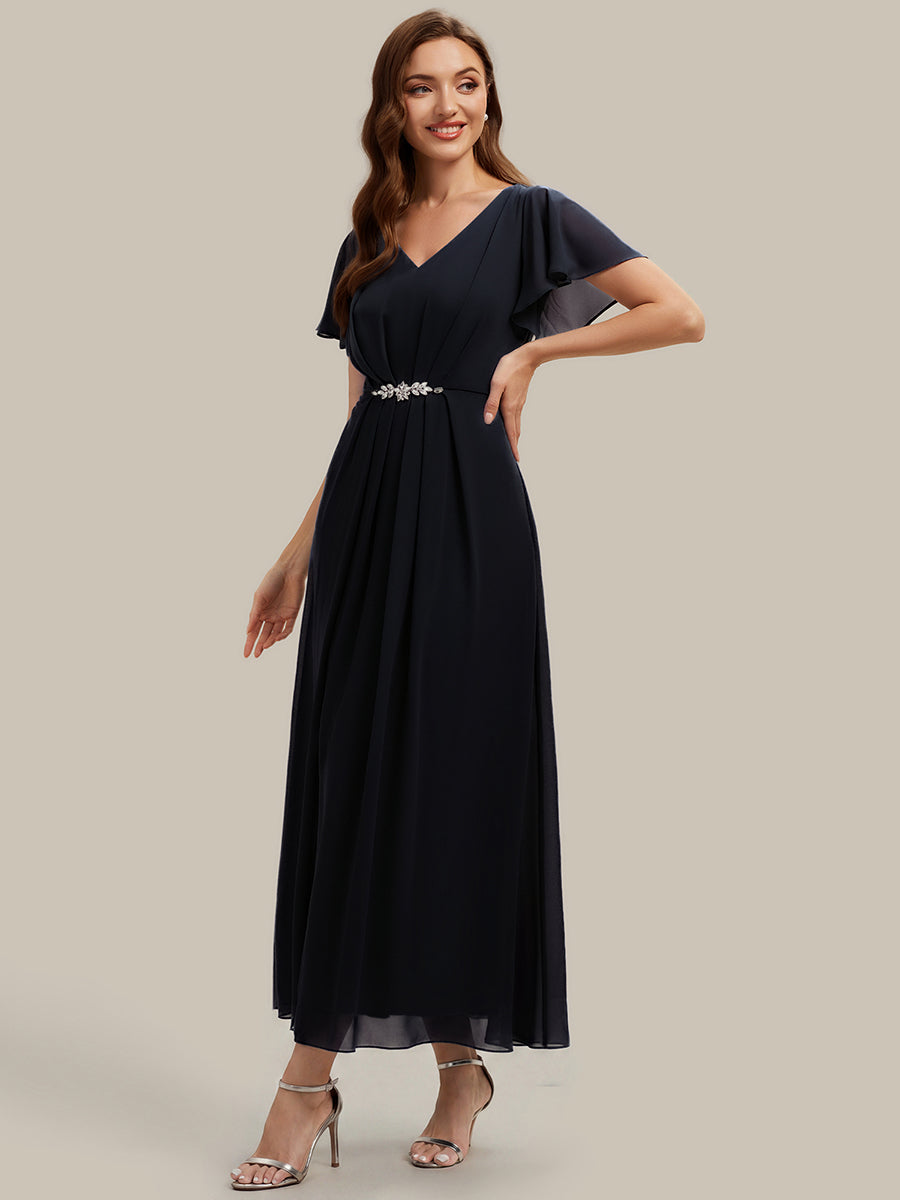 Kn?chellang V-Ausschnitt A-Line Chiffon Kleid R¨¹schendetails Strassverzierungen #Farbe_Schwarz