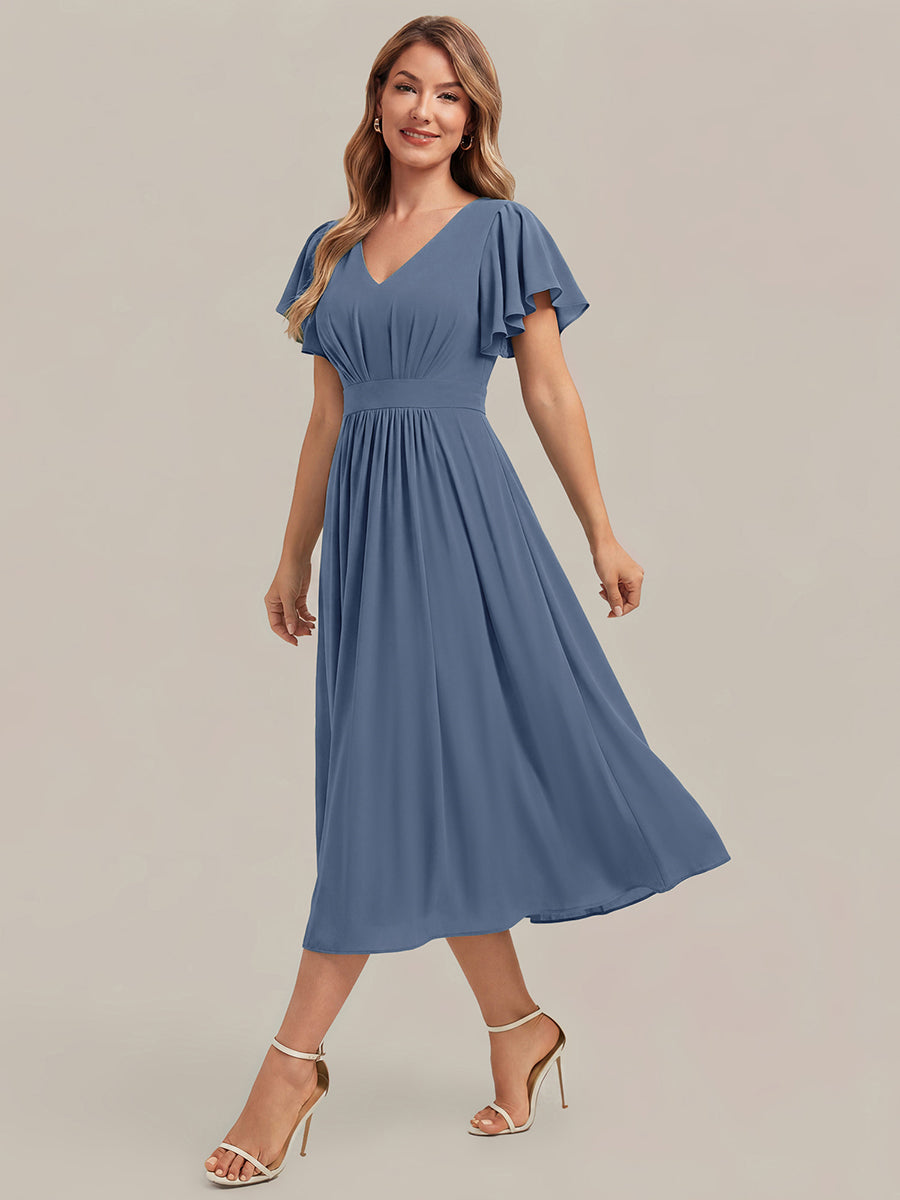Midi Tee-L?nge Smocked A-Linie Kleid Mit V-Ausschnitt Aus Chiffon Elegant Und Stilvoll Kleid #Farbe_Taubenblau