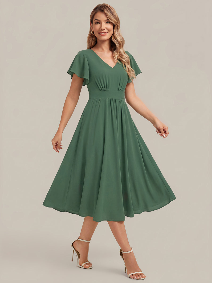 Midi Tee-L?nge Smocked A-Linie Kleid Mit V-Ausschnitt Aus Chiffon Elegant Und Stilvoll Kleid #Farbe_Eukalyptus