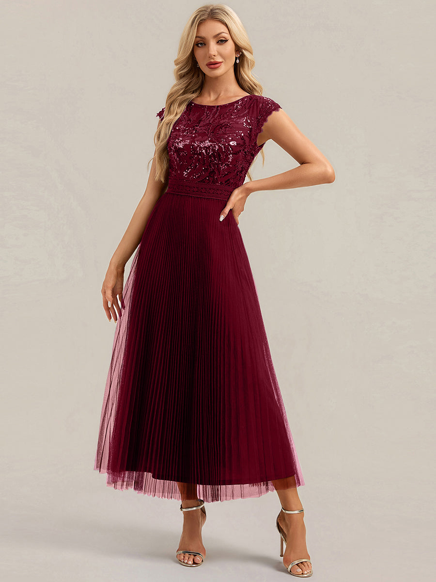 Tea L?nge Rundhals A Linie Pailletten Kleid Mit Sonnenstrahlen Falten Und Durchsichtigen Details Kleid #Farbe_Burgunderrot