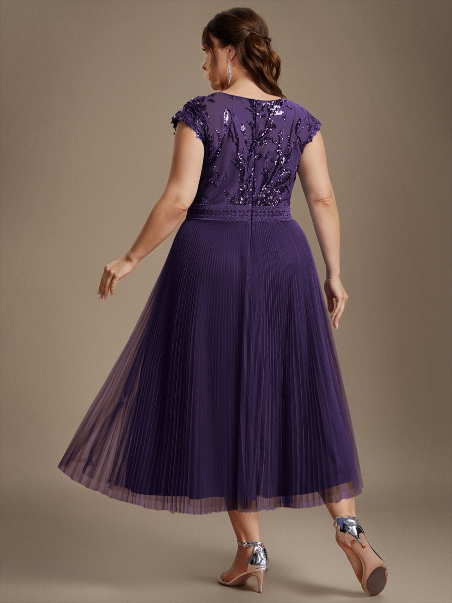 Tea L?nge Rundhals A Linie Pailletten Kleid Mit Sonnenstrahlen Falten Und Durchsichtigen Details Kleid #Farbe_Dunkelviolett