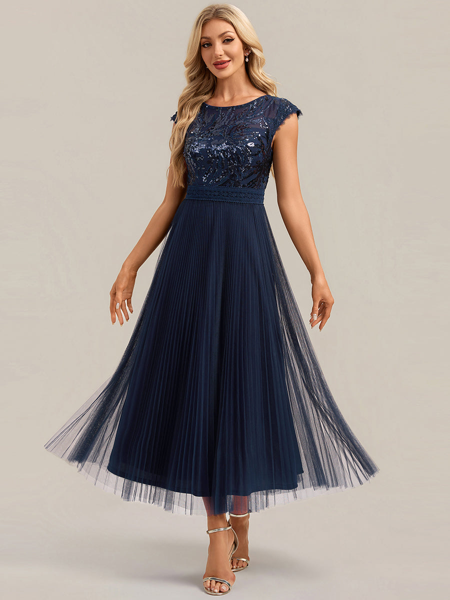 Tea L?nge Rundhals A Linie Pailletten Kleid Mit Sonnenstrahlen Falten Und Durchsichtigen Details Kleid #Farbe_Marineblau