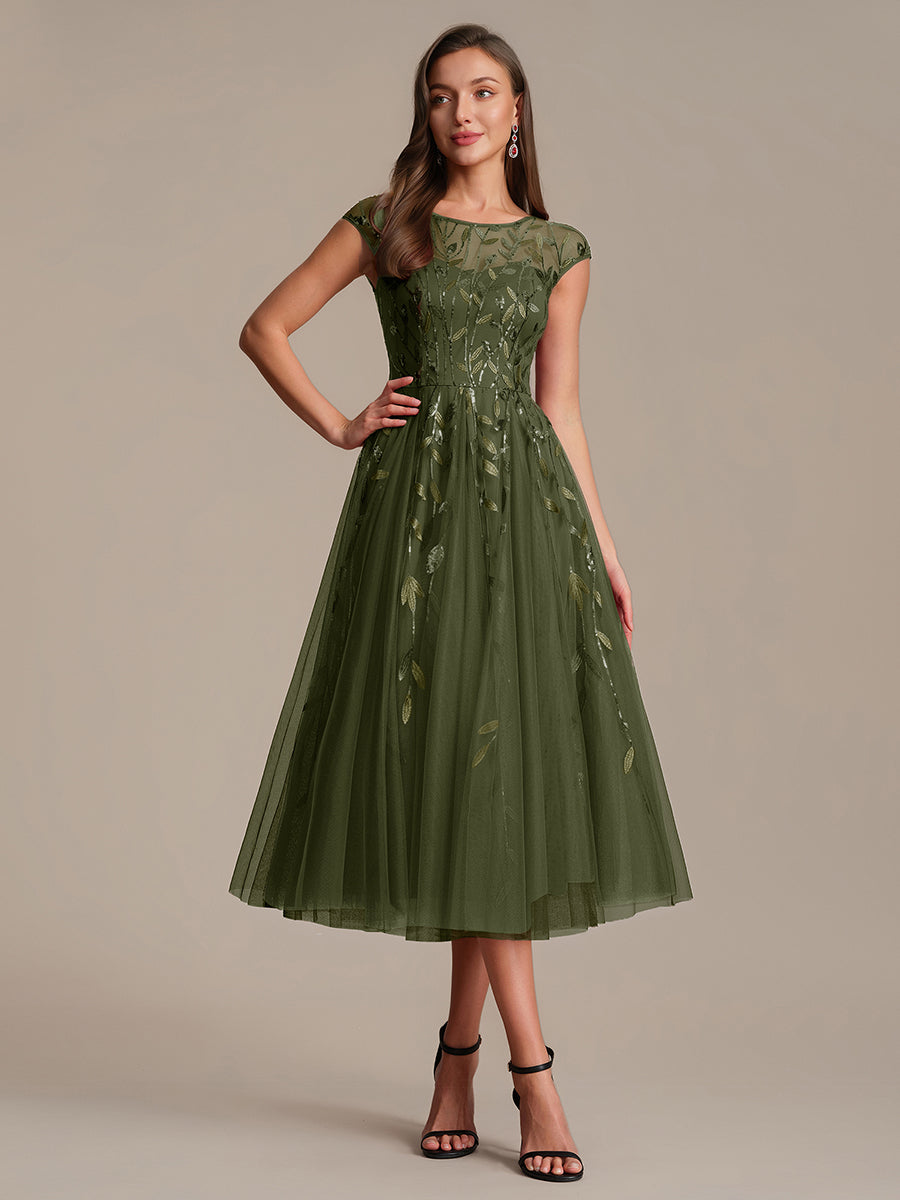 Tea L?nge A Linie Kleid Mit Rundhalsausschnitt Transparente Gestaltung Und Pailletten Kleid #Farbe_Olivgrün
